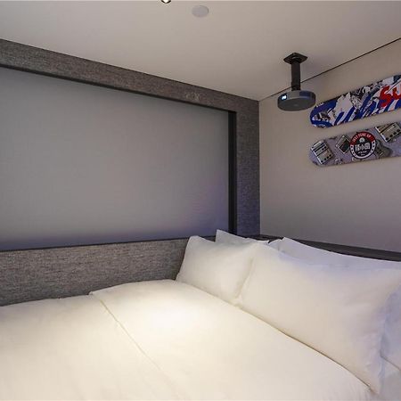 Fenk Attitude Hotel Guangzhou Railway Station Extérieur photo