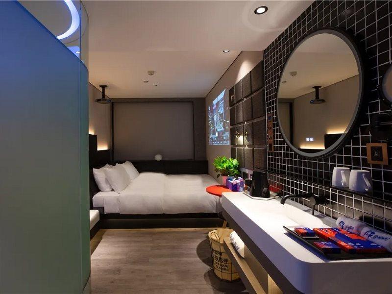 Fenk Attitude Hotel Guangzhou Railway Station Extérieur photo