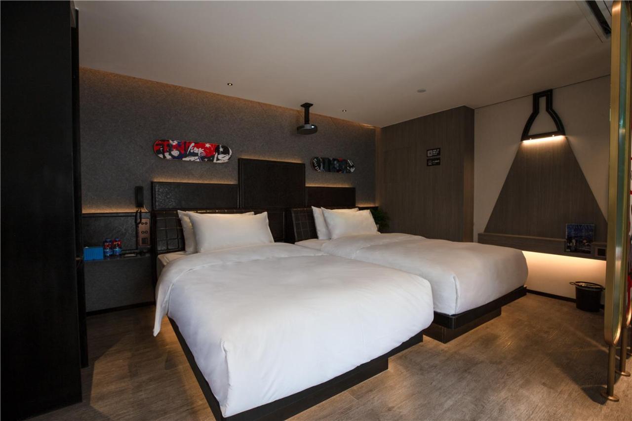 Fenk Attitude Hotel Guangzhou Railway Station Extérieur photo